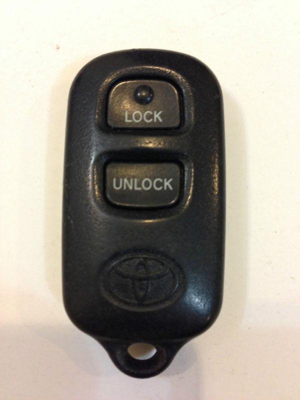 Toyota prius rav4 celica highlander fj cruiser 00-08 remote key less entry oem