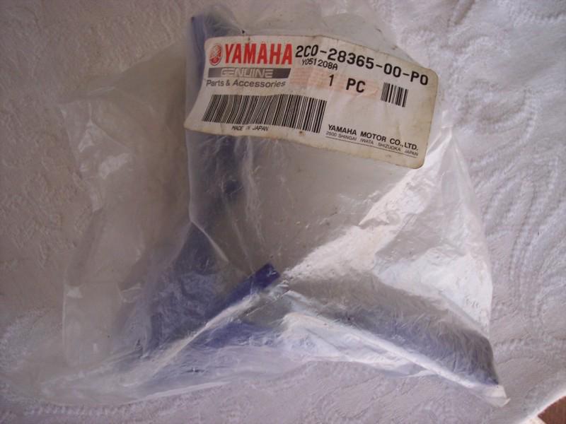 07 06 yamaha r6 center ram air cover cowl plastic front nose 2c0-28365-00-p0 blu