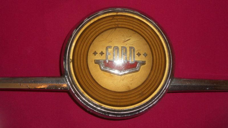 Original 1949 Ford Custom Car Horn Ring Emblem 8A-3625, US $29.99, image 3