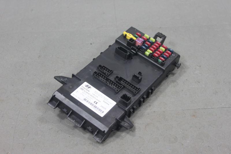 03-08 hyundai tiburon bcm body control module fuse box block 95410-2c100 *g