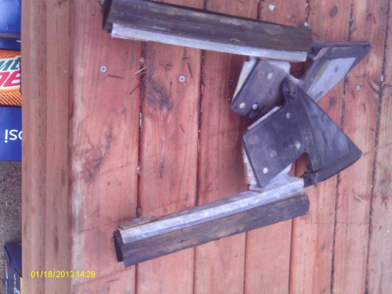 82-92 camaro firebird window triangle filler panels with seals 