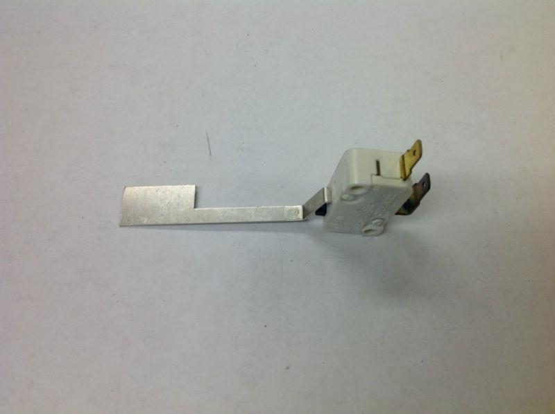 Suburban rv furnace micro switch 231759