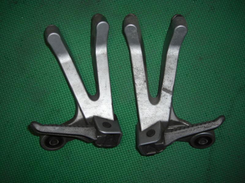 Find Footpegs foot pegs TL1000S TL1000 TL 1000 passenger pillion rear