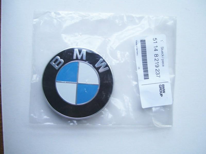 New! oem!  2 7/8" dia. genuine trunk emblem  07-12  part #51 14 8 219 237   