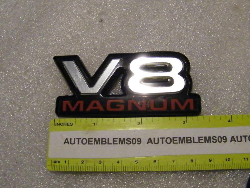 Dodge v8 magnum emblem used