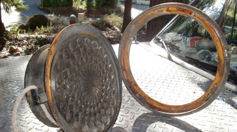 Antique, old lamp,for a 1919, argonne, rodster no cracks glass, see pic