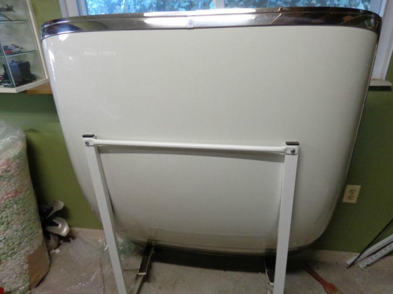  1958 to1962 corvette hardtop excellent condition. 