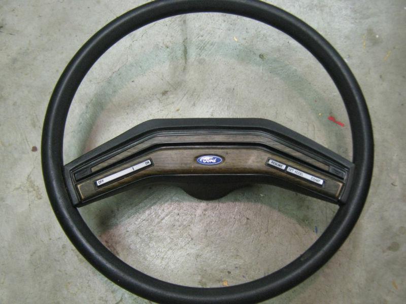 1979-1987 ford truck f150 f250 bronco black thick grip steering wheel very nice
