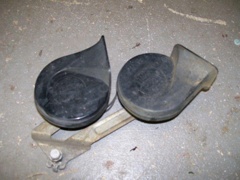 1993 - 1997 camaro horns