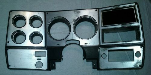Instrument cluster bezel c10 c20 &#039;75-&#039;80