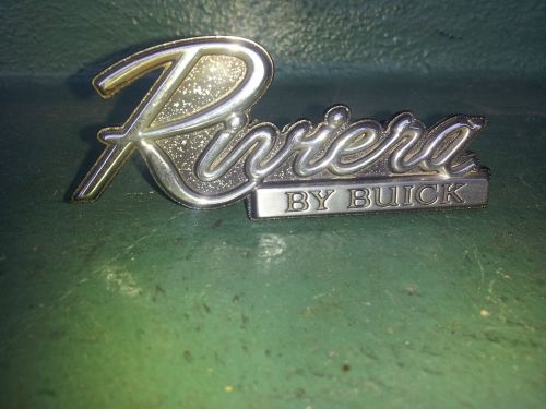 1990 buick riviera grill emblem