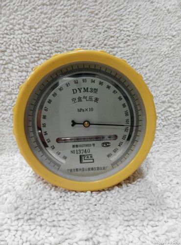 Dym 3 marine barometer with temprature indicator made in japan