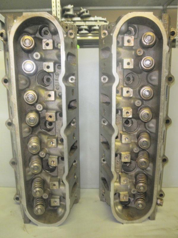 Sell GM CHEVROLET GEN III 6.0 CYLINDER HEADS LQ4 LQ9 317 in Lorena