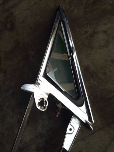 64-66 mustang gt vent window with glass oem original fomoco 6522222