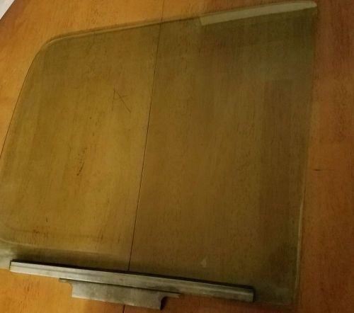 73-79 ford f150 f250 f100 passenger  side window glass bronco free shipping
