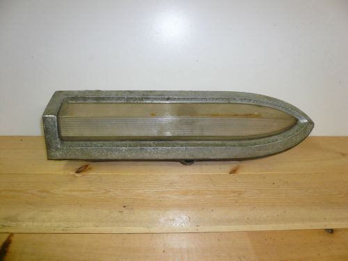 1960 pontiac light lens and housing - oem - (rh) guide b2-60