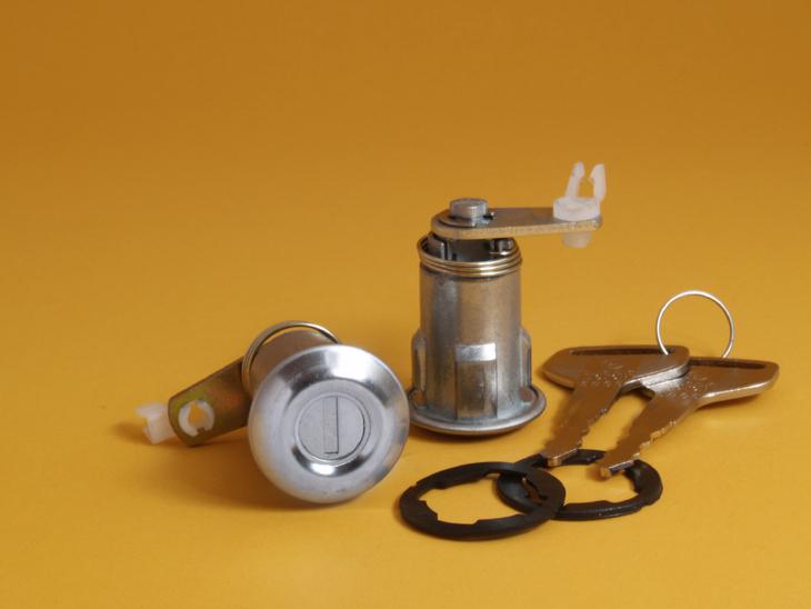 Toyota celica ta22 ta23 ra28 25 door locks with keys