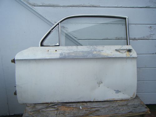 Gm chevrolet corvair 1961-64 drivers side door