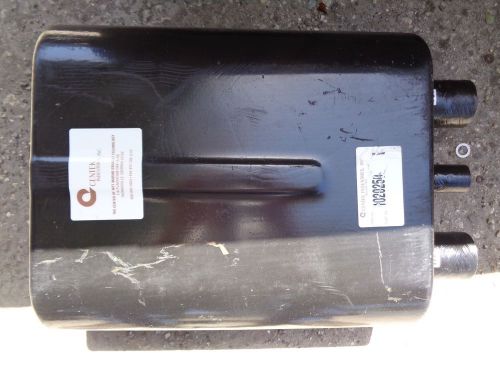 102054 centek   2.5" in  1.5" and 2.5" out 20.5"l x 17.5" x 7.5"k marine muffler