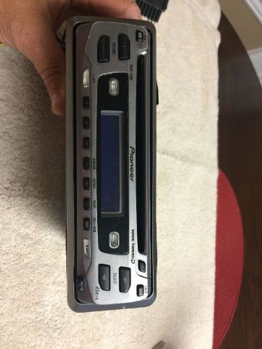 Aftermarket pioneer deh-1700 radio receiver cd player w / harness
