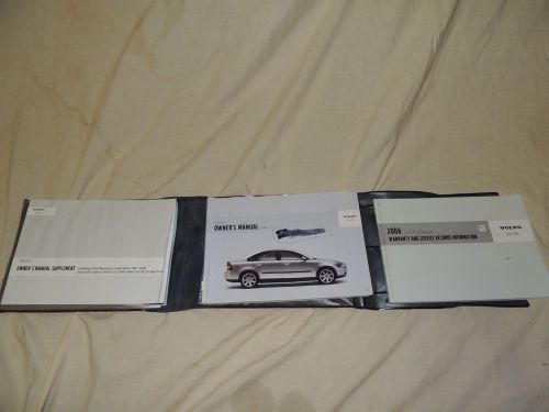2006 volvo s40 owner's manual with case wallet