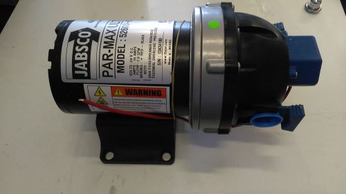Jabsco water pump  part no 52600-0294 model par max 7    26.5l per min'  24 volt