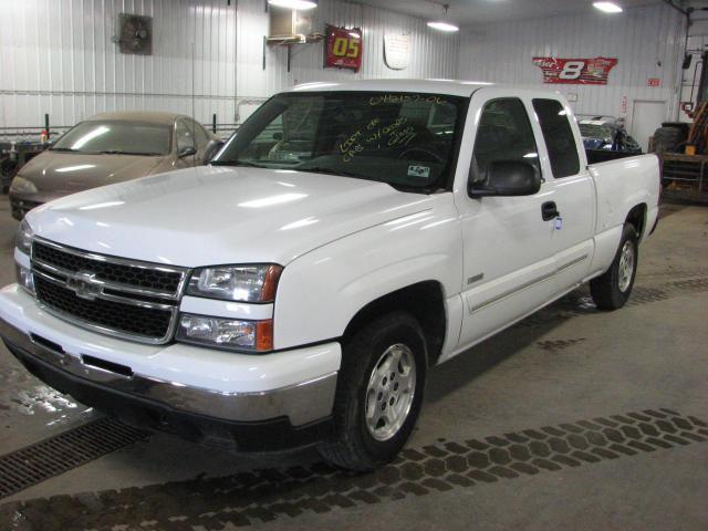 2006 chevy silverado 1500 pickup rear seat belt & retractor only lh driver gray