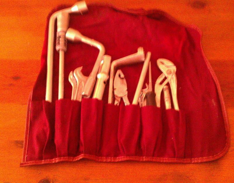 Mercedes tool set nice kit complete 230 250 280 se sl 280sl 250sl 230sl 111 113 