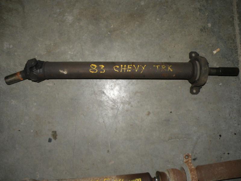 Sell 1983 CHEVY TRUCK DRIVE SHAFT W/ CARRIER BEARING 2WD OEM in