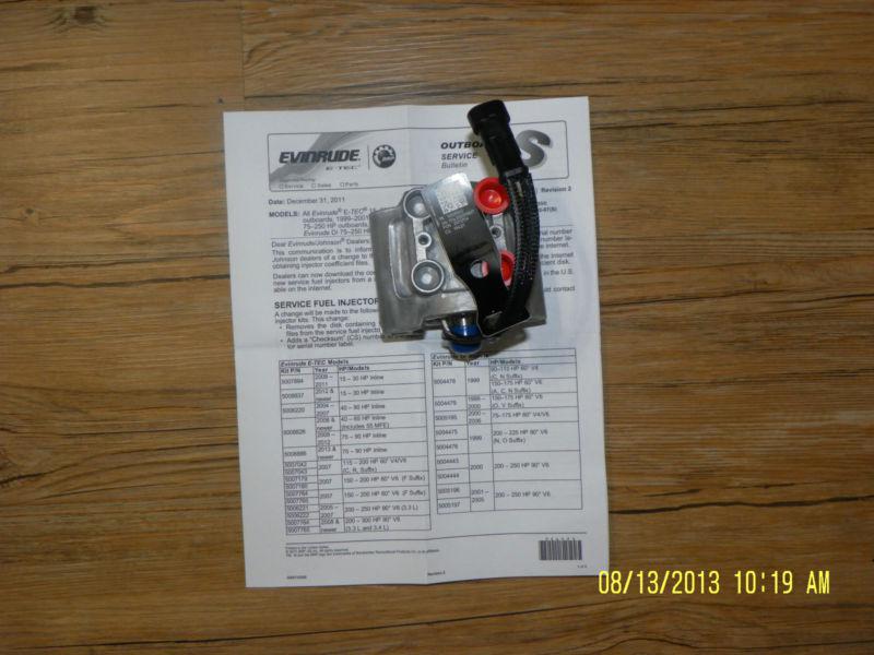 Evinrude & Johnson Injector AY, fuel. Part# 5007764, US $250.00, image 3