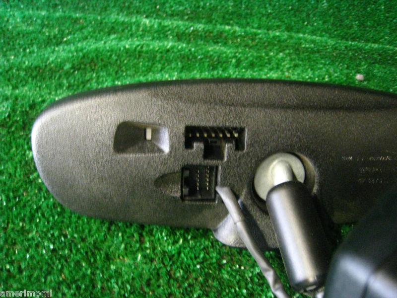 Sell 2005 Jeep Grand Cherokee AUTO DIMMING REAR VIEW MIRROR in Sterling