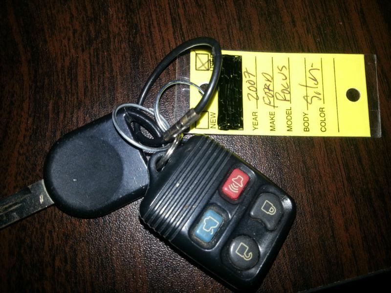 Oem ford remote keyless entry key fob cwtwb1u331