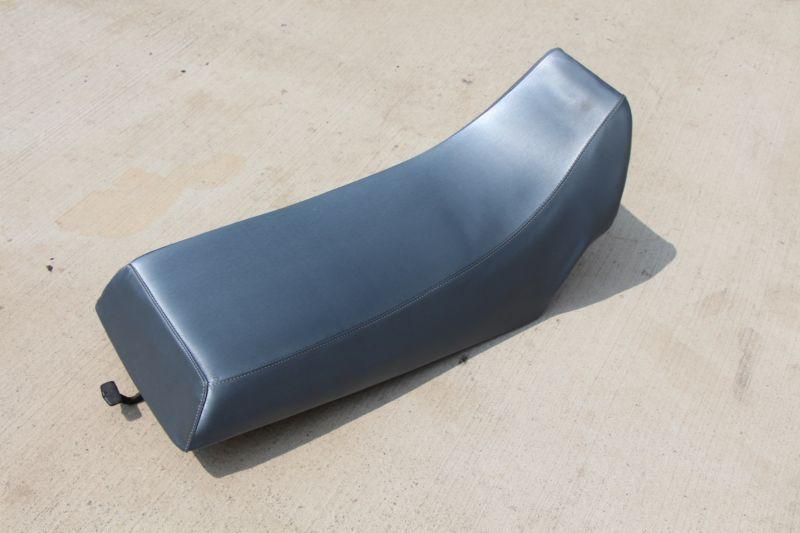 Sell BRAND NEW COMPLETE SEAT 19872006 Yamaha Banshee GUNMETAL GRAY