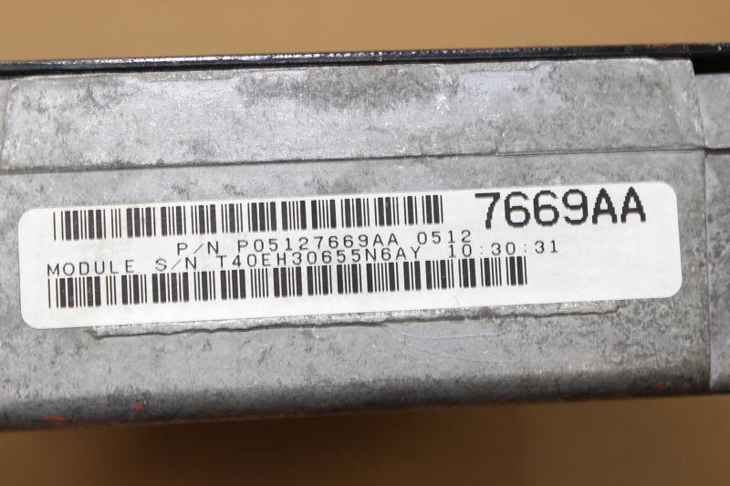 01 dodge caravan town & country 3.3l pcm ecu ecm engine computer 05127669aa