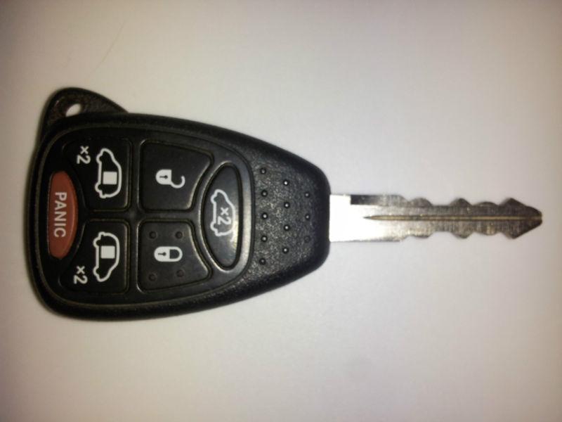 Dodge chrysler grand caravan town & country keyless entry remote m3n5wy72xx
