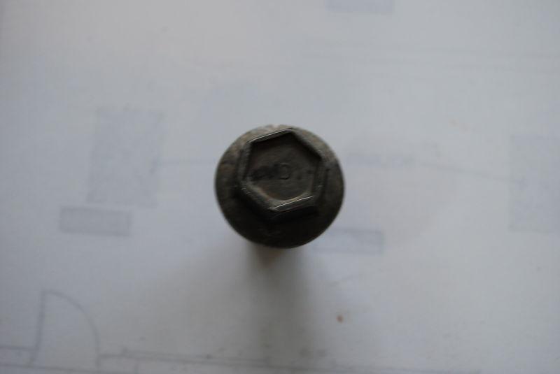 Nos chevrolet corvette oil pan drain plug camaro