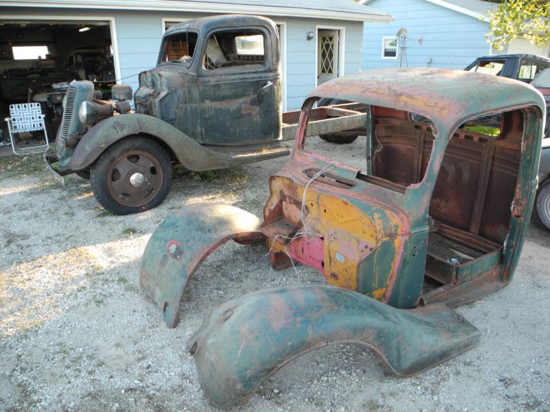 1935 or 36 Ford truck & parts, US $400.00, image 3
