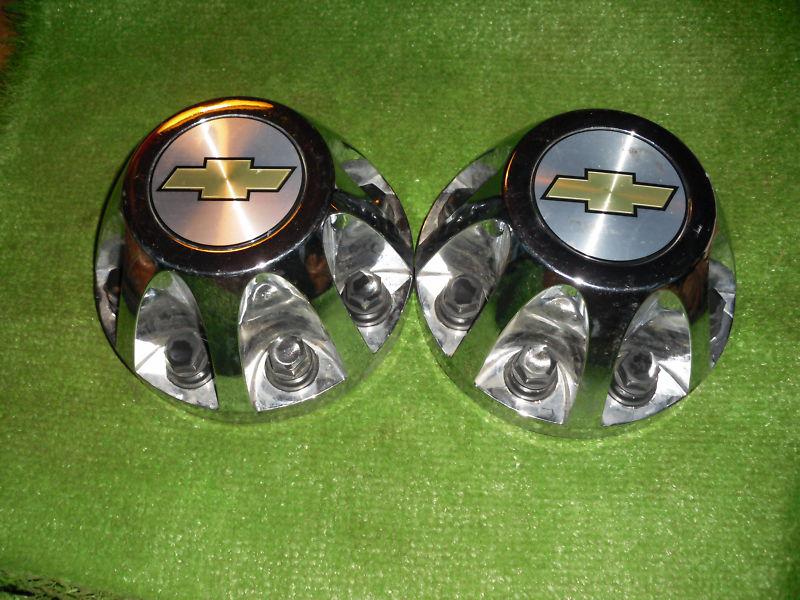 2009, 2010, 2011 cherolet truck center cap rear dually back