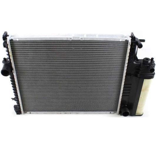 New Radiator 525 Aluminum Core Plastic Tank BMW 525i BM3010111 17111469177, US $108.99, image 6