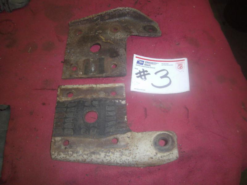 70-81 trans am camaro 10 bolt 8.5 inch rear axle spring shock mount plates pair