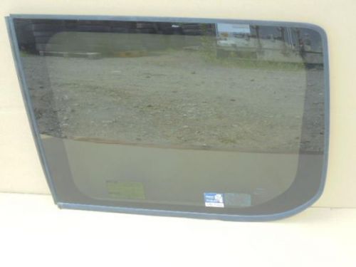 Toyota voxy 2007 left side glass [9313850]