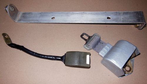 Gem car part,one complete seat belt assembly,working,used original factory equip