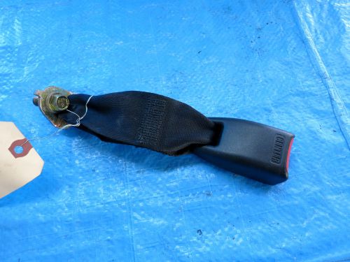 05 06 07 subaru impreza rs sedan center rear seat belt buckle latch oem middle