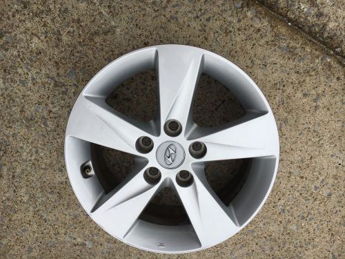 2011 2012 2013 hyundai elantra oem factory wheel and center cap