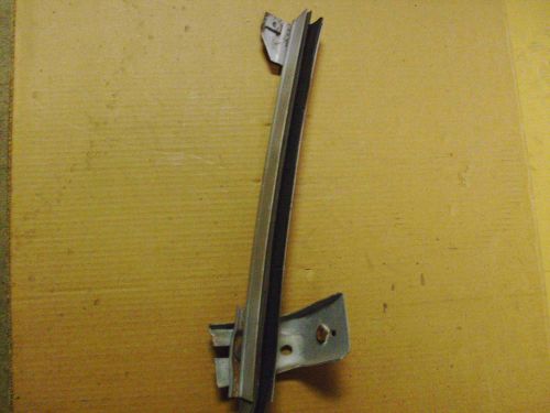 1966 1967 gtx satellite coronet belvedere door glass guide channel bracket right