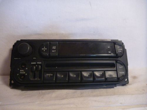 02-06 dodge caravan wrangler radio cd player face plate p05091556ah vh820