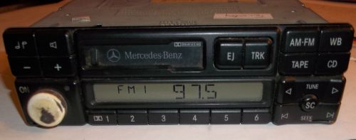 Mercedes benz radio cassette player with code  0038205986 [09]