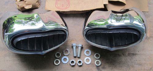 Nos 1960 ford galaxie front bumper guards bumperette pair fomoco pn c0ab-17858-a