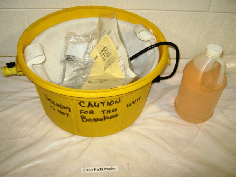 Ultra pro 1000 professional brake parts washer with 1/2 gallon organic solvent 