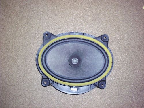 Toyota oem 05-11 camry sound system-front door speaker 86160aa420